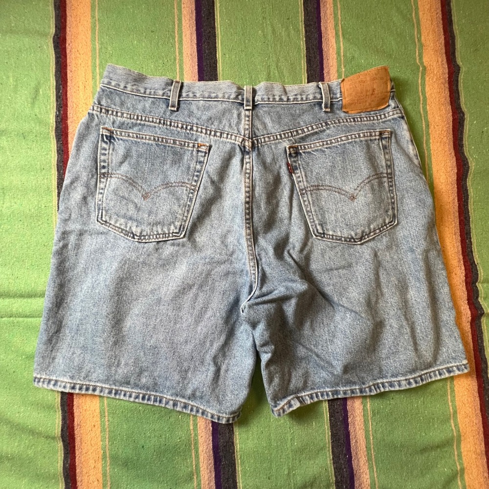 Levi's Denim Shorts Mens 38 Light Wash Blue Vintage 550 Relaxed Fit Cotton